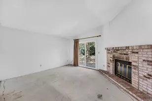 7452 Windbridge Dr, Sacramento, CA 95831 - Photo 11