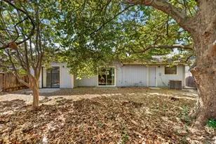 7452 Windbridge Dr, Sacramento, CA 95831 - Photo 25