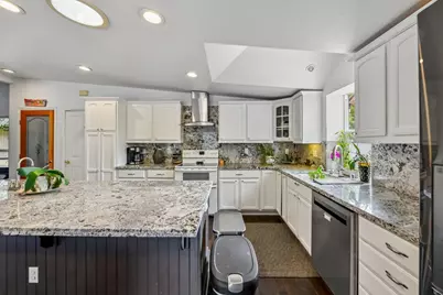 3860 Arrowhead Drive, El Dorado Hills, CA 95762 - Photo 9