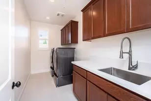 124 Basile Ct, Lincoln, CA 95648 - Photo 35
