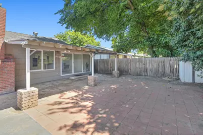 8046 Grandstaff, Sacramento, CA 95823 - Photo 35