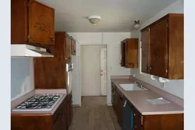 4838 Claremont Avenue, Stockton, CA 95207 - Photo 7