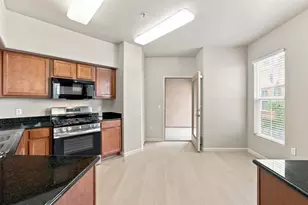 5350 Dunlay Dr, Sacramento, CA 95835 - Photo 5