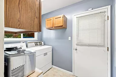 5013 Hillridge Way, Fair Oaks, CA 95628 - Photo 25