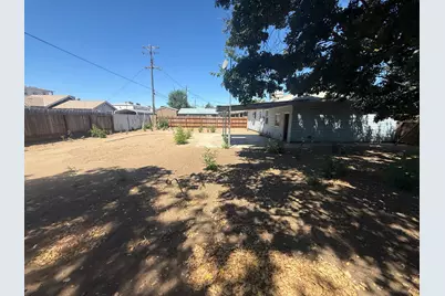 656 Pine Street, Manteca, CA 95336 - Photo 17