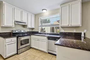 190 Saginaw Cir, Sacramento, CA 95833 - Photo 9