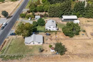 3203 E Collier Rd, Acampo, CA 95220 - Photo 3