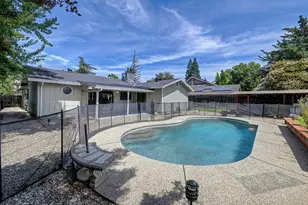 8450 Silver Rock Ct, Citrus Heights, CA 95610 - Photo 25