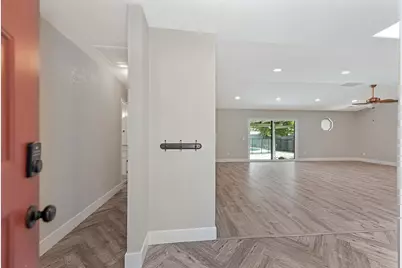 8450 Silver Rock Court, Citrus Heights, CA 95610 - Photo 5