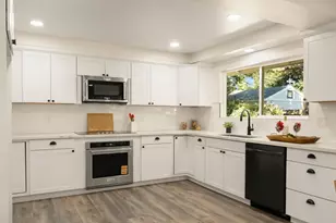11990 Fair Oaks Blvd, Fair Oaks, CA 95628 - Photo 15