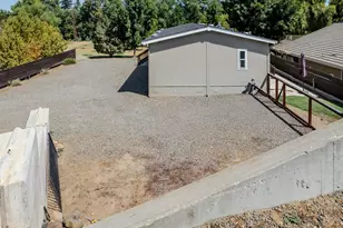 1643 River Rd, Modesto, CA 95351 - Photo 23