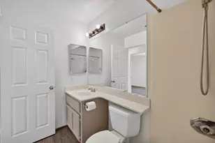 6427 Canyon Creek Way, Elk Grove, CA 95758 - Photo 31