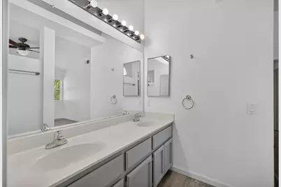 6427 Canyon Creek Way, Elk Grove, CA 95758 - Photo 27