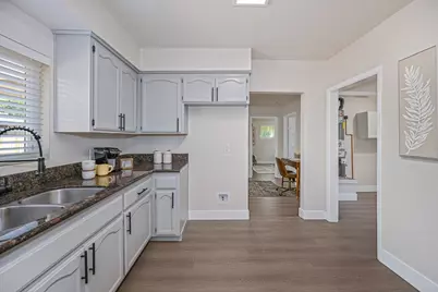 3824 13th Avenue, Sacramento, CA 95820 - Photo 31