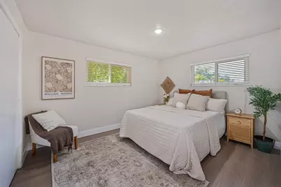 3824 13th Avenue, Sacramento, CA 95820 - Photo 37