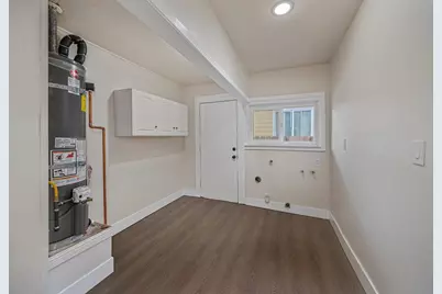 3824 13th Avenue, Sacramento, CA 95820 - Photo 33