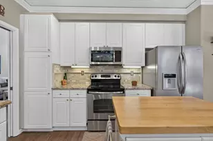 3784 Brook Valley Cir, Stockton, CA 95219 - Photo 15