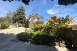 2295 S Crest Ave, Martinez, CA 94553 - Photo 29