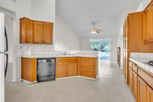 1531 Jamie Dr, Yuba City, CA 95993 - Photo 9