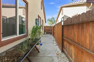 1437 Willmott Ave, Los Banos, CA 93635 - Photo 41