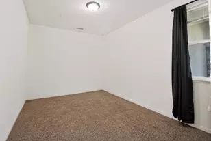 1437 Willmott Ave, Los Banos, CA 93635 - Photo 11