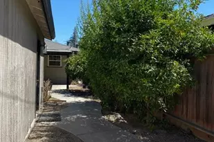 1539 Ardmore Ave, Modesto, CA 95350 - Photo 41