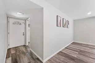 5128 Diablo Dr, Sacramento, CA 95842 - Photo 5