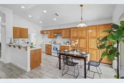 6701 Walbridge Way, Elk Grove, CA 95758 - Photo 19