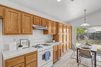 6701 Walbridge Way, Elk Grove, CA 95758 - Photo 25