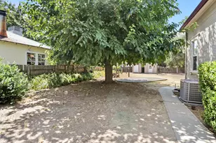 9616 Walnut Ave, Elk Grove, CA 95624 - Photo 27