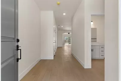 4444 Sundari Avenue, Olivehurst, CA 95961 - Photo 5