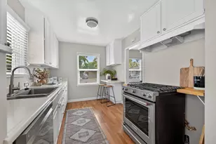 1110 55th St, Sacramento, CA 95819 - Photo 11