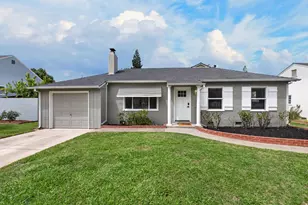 1110 55th St, Sacramento, CA 95819 - Photo 31