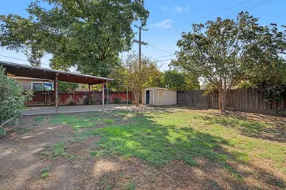 2306 E Dayton, Fresno, CA 93726 - Photo 21