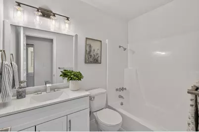 7828 Rockhurst Way, Sacramento, CA 95828 - Photo 23