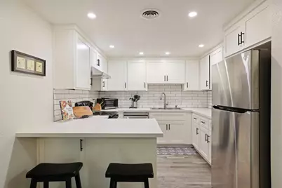 1313 Jarrell Court, Modesto, CA 95355 - Photo 9