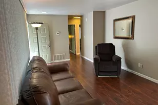 5313 Winfield Way, Sacramento, CA 95841 - Photo 5