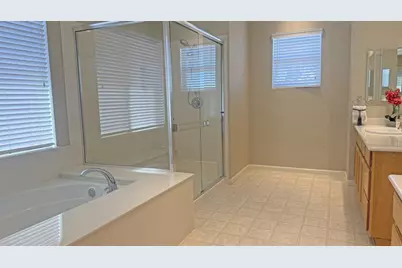 484 Presidio Place, Tracy, CA 95377 - Photo 35