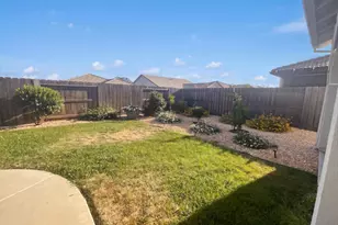 4861 Peace Lily Ln, Roseville, CA 95747 - Photo 25