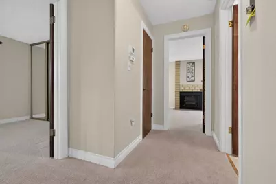 66 W Yorkshire, Stockton, CA 95207 - Photo 19