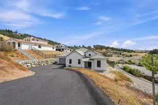 7056 Via Barlogio, El Dorado Hills, CA 95762 - Photo 3
