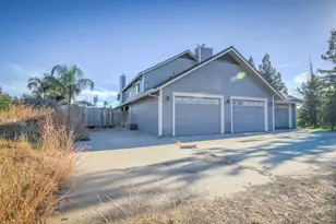 182 Oak Ridge Dr, Valley Springs, CA 95252 - Photo 3