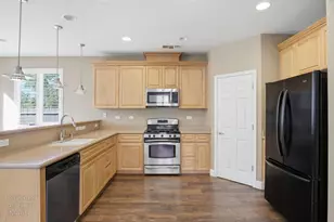 454 Jacobs Dr, Merced, CA 95348 - Photo 9