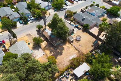 1827 N Sutro Avenue, Stockton, CA 95205 - Photo 33
