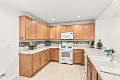 2201 Rose Arbur Drive, Sacramento, CA 95835 - Photo 5