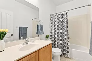 2201 Rose Arbur Dr, Sacramento, CA 95835 - Photo 15