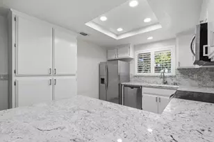 7115 Riverside Blvd, Sacramento, CA 95831 - Photo 13