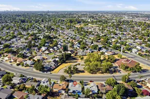 5960 Valley Hi Dr, Sacramento, CA 95823 - Photo 39