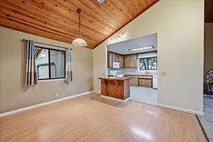 11261 Edward Dr, Grass Valley, CA 95949 - Photo 9