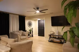 7533 29th St, Sacramento, CA 95822 - Photo 3